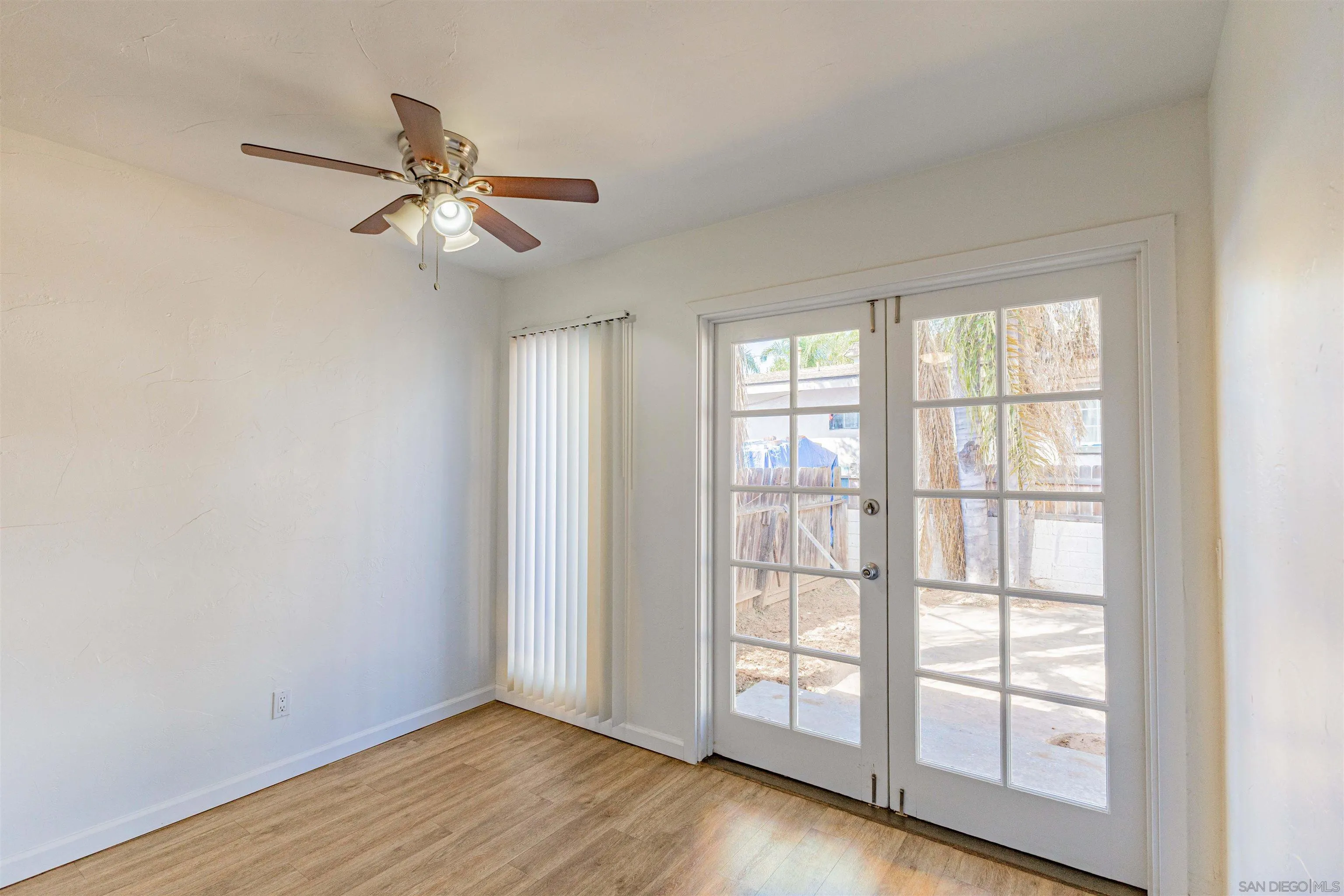 1352-54 Imperial Beach Blvd
