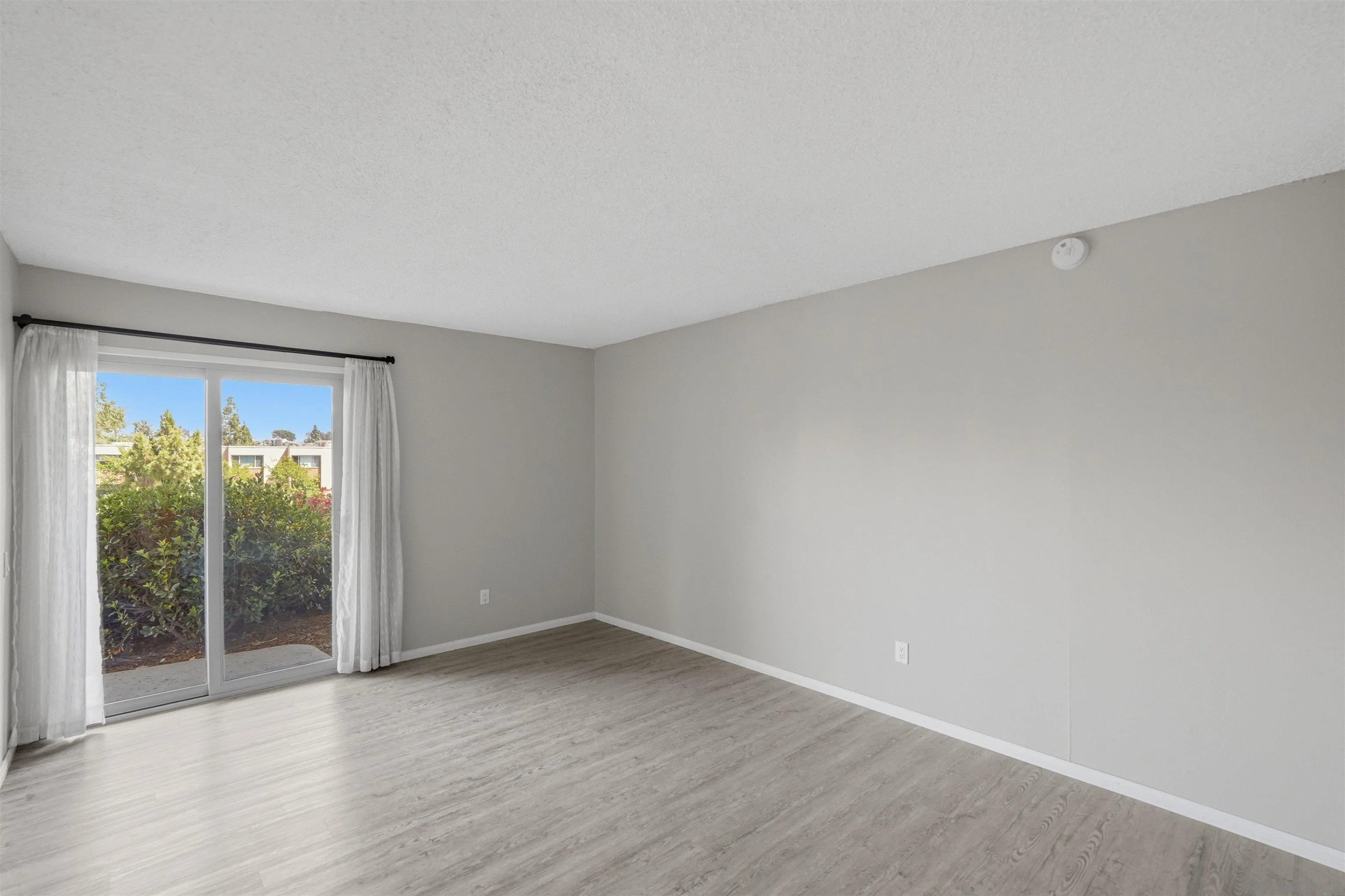 5700 Baltimore Unit 225