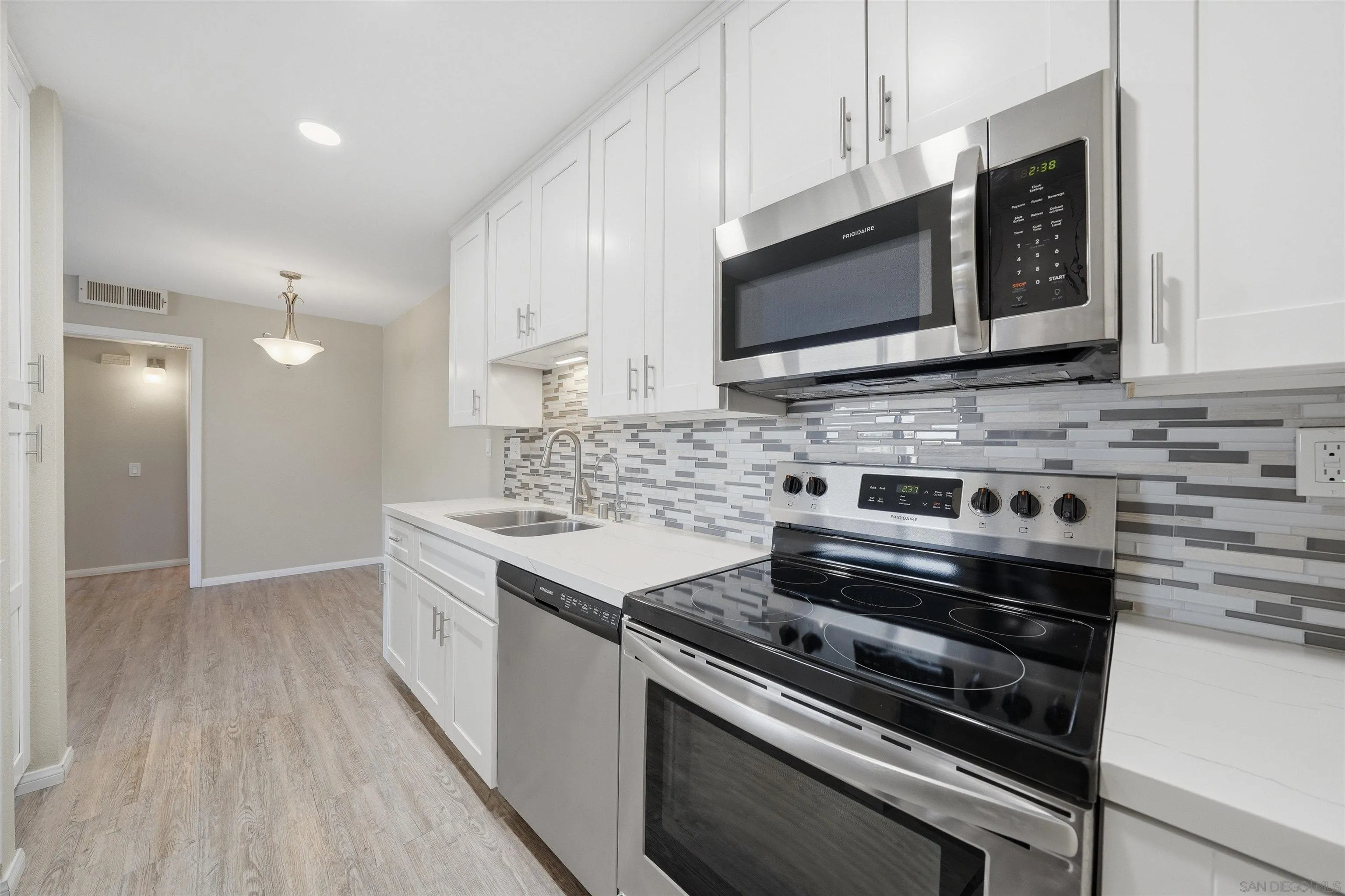 5700 Baltimore Unit 225