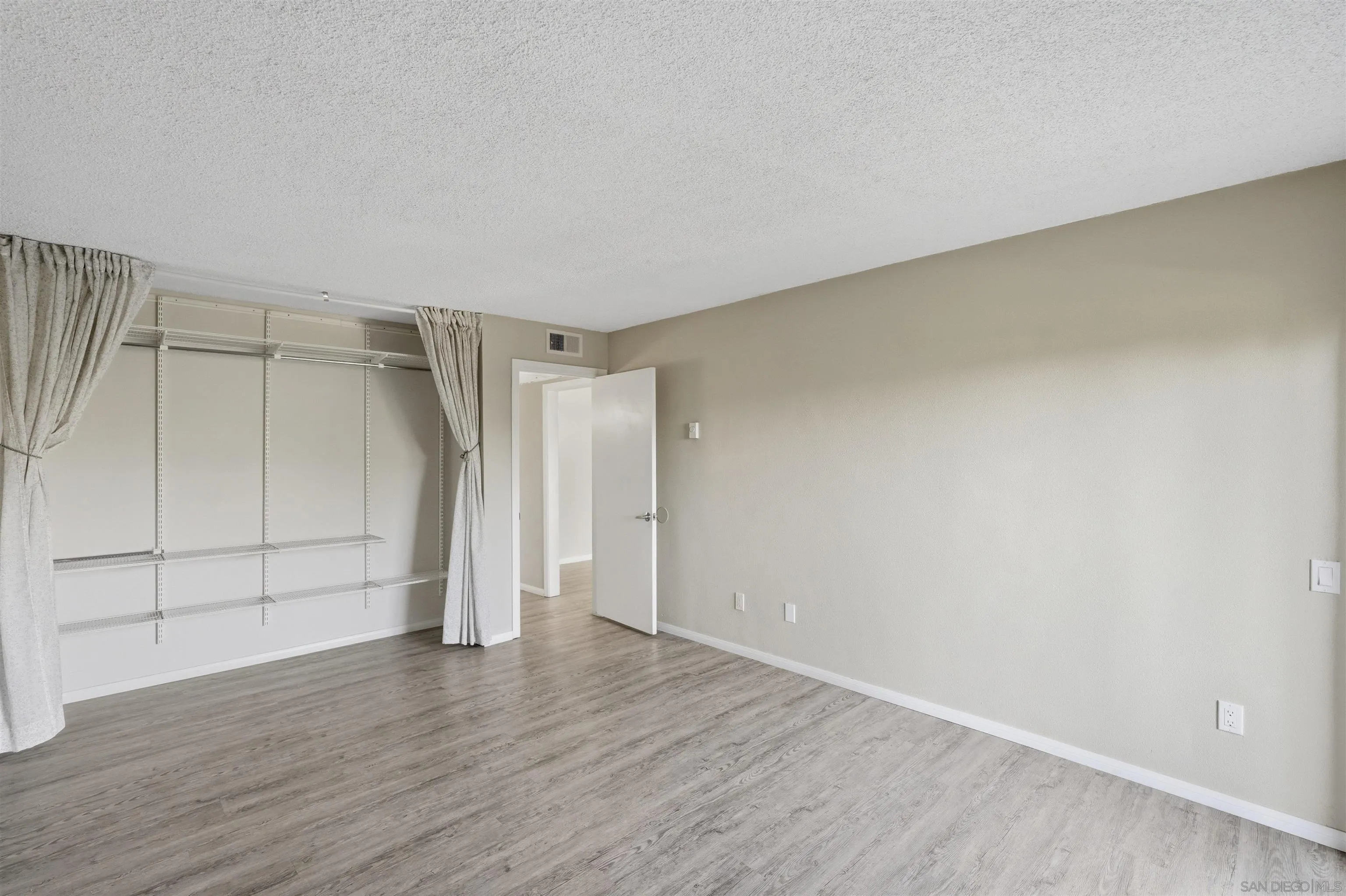 5700 Baltimore Unit 225