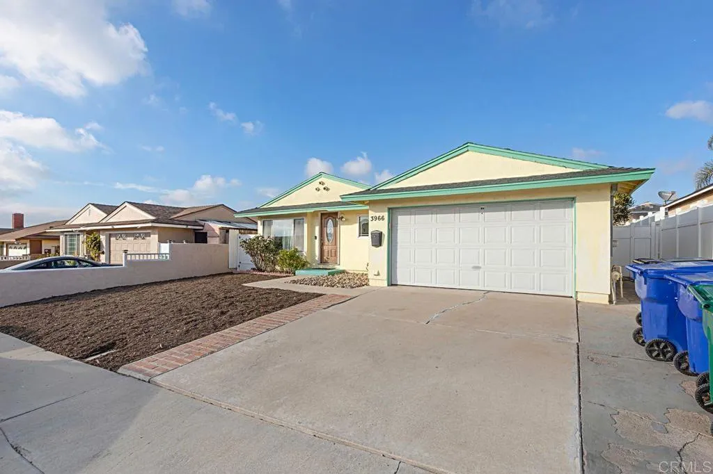 3966 Daves Way