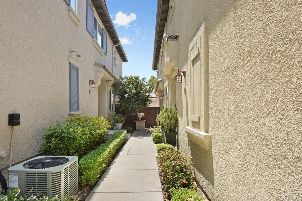 2128 Cantata Unit #38