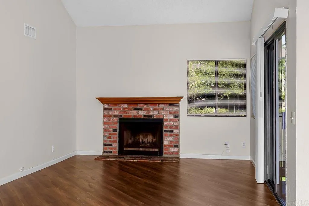 3040 Charwood Court