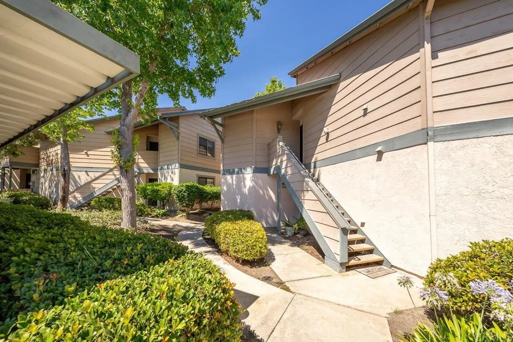3040 Charwood Court