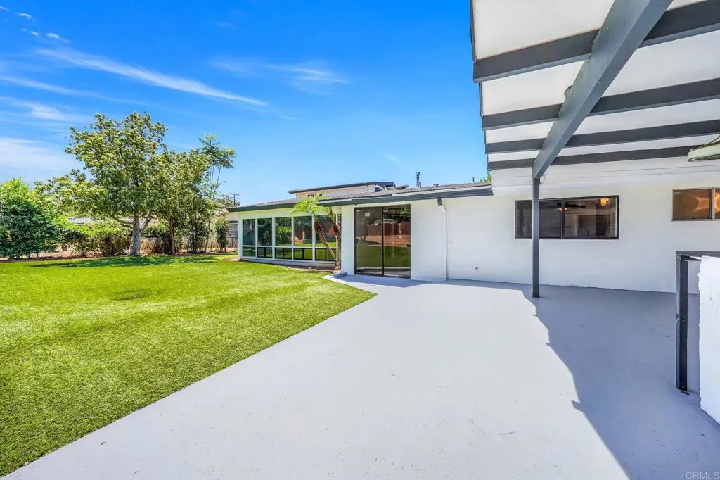 1860 Greenfield Drive
