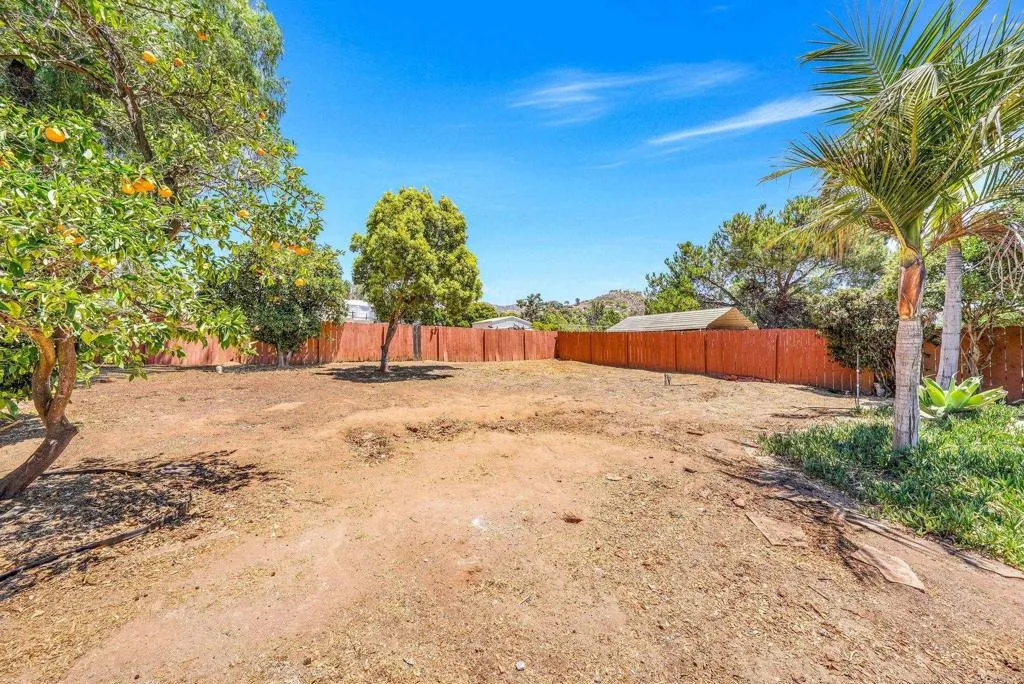 1860 Greenfield Drive