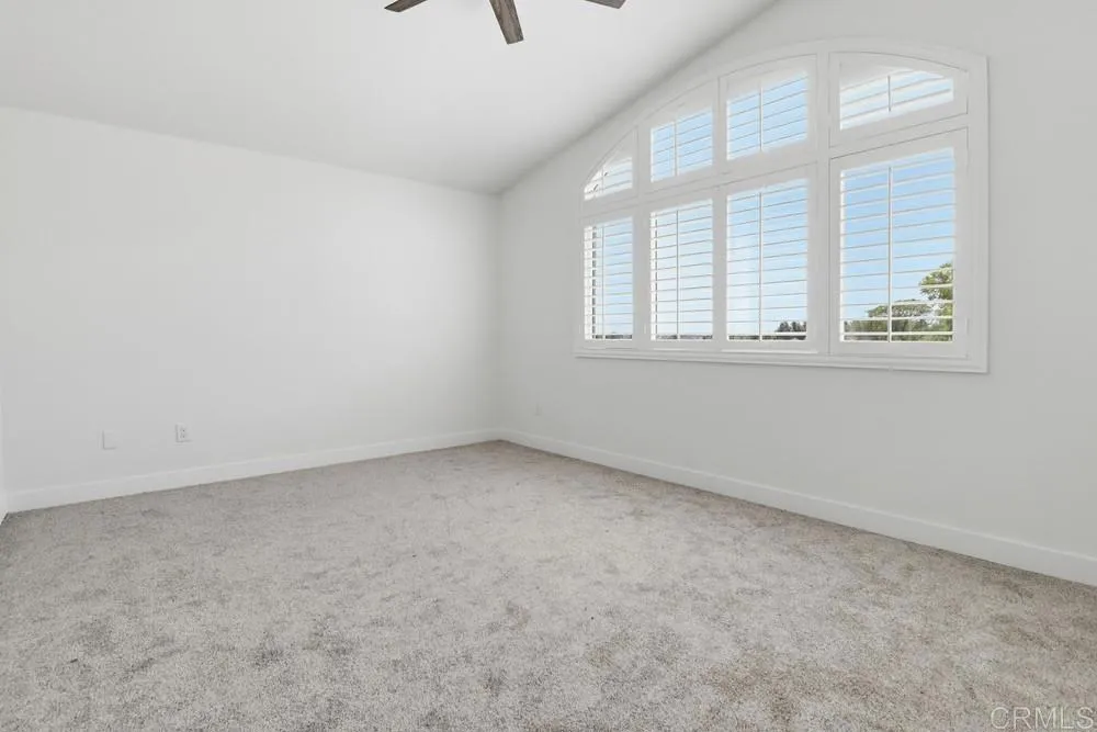 1047 Southview Circle