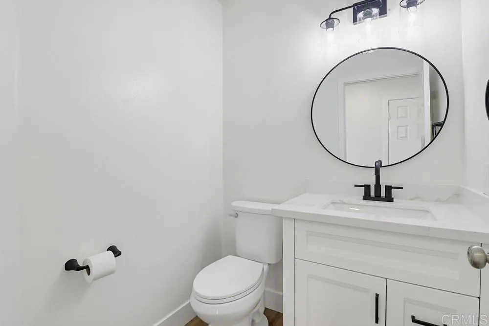 1047 Southview Circle