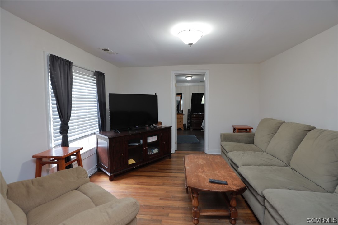 6089 Old La France Rd