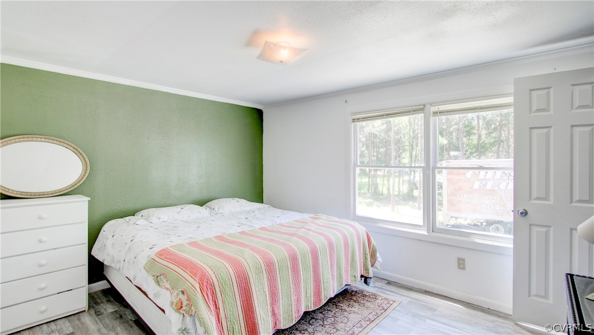 1694 Rolling Acres Rd