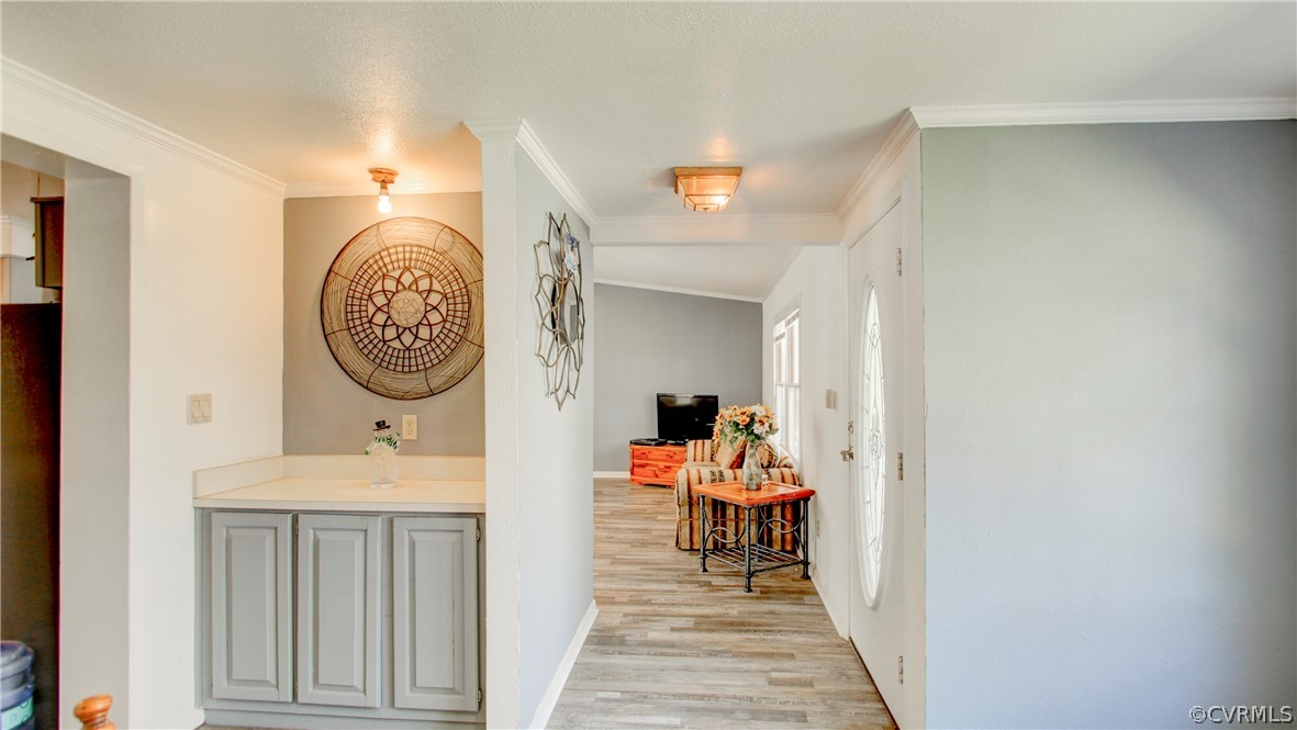 1694 Rolling Acres Rd