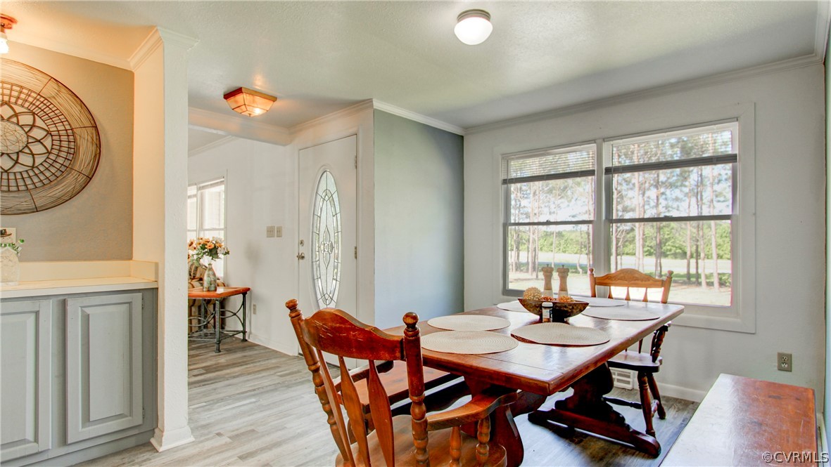 1694 Rolling Acres Rd