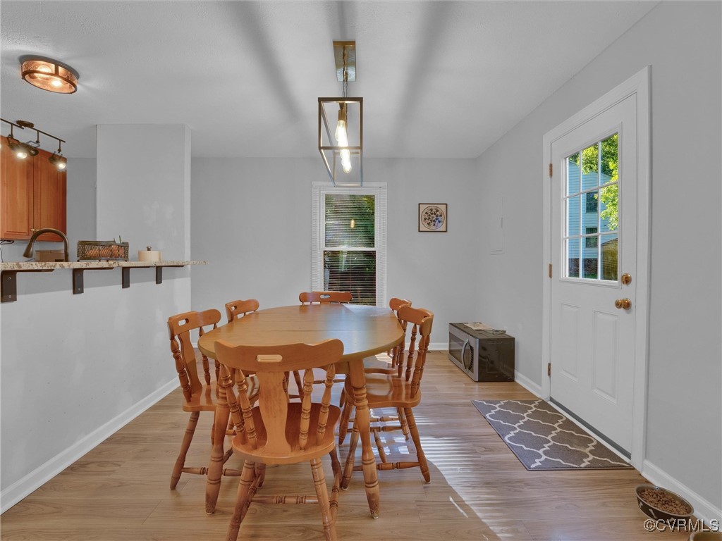 12312 Poplar Forest Dr