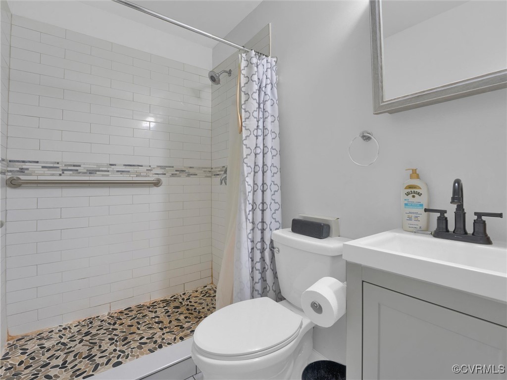 12312 Poplar Forest Dr