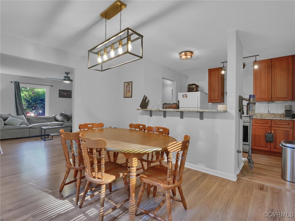 12312 Poplar Forest Dr