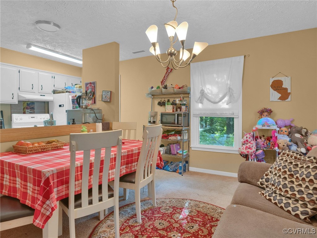 12312 Poplar Forest Dr