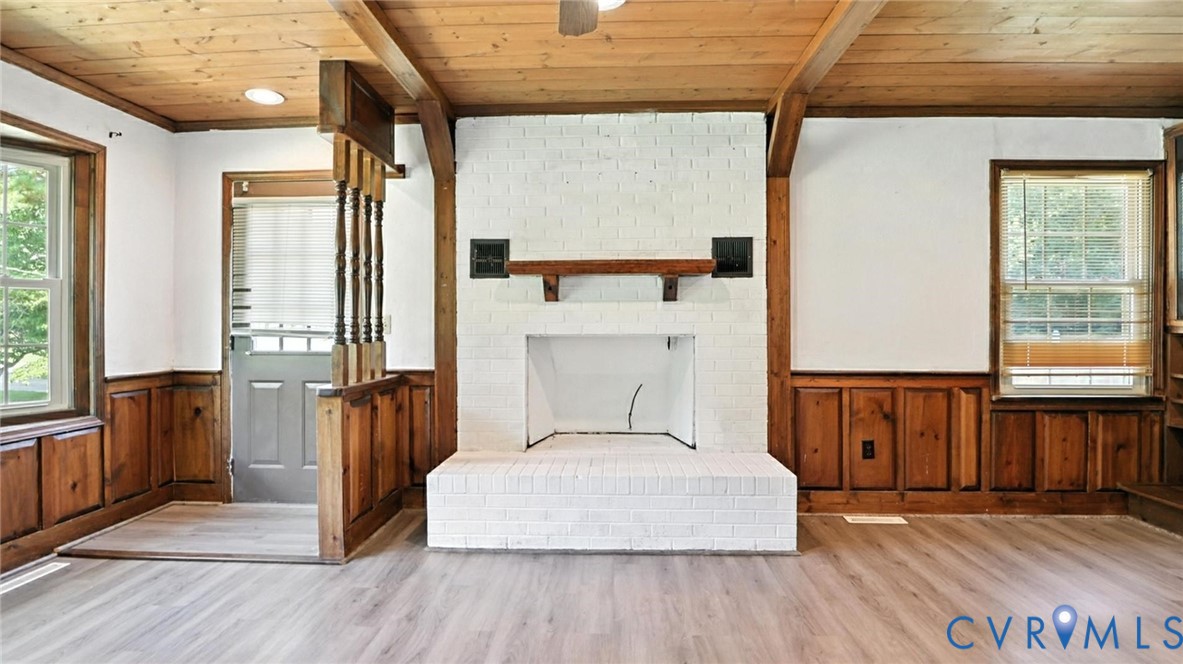 23234 Hanging Tree Rd