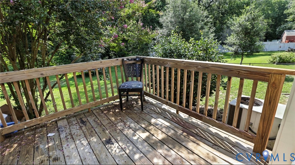 23234 Hanging Tree Rd