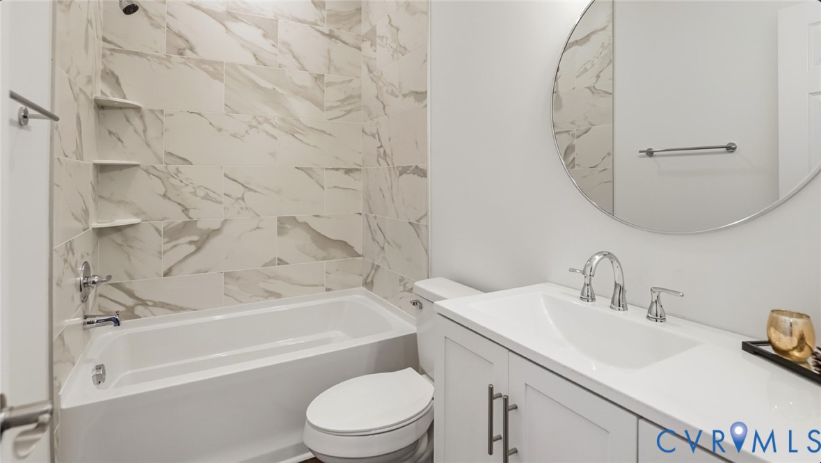 133 S Little Church St