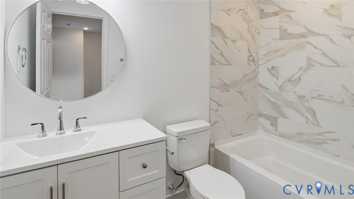 129 S Little Church St