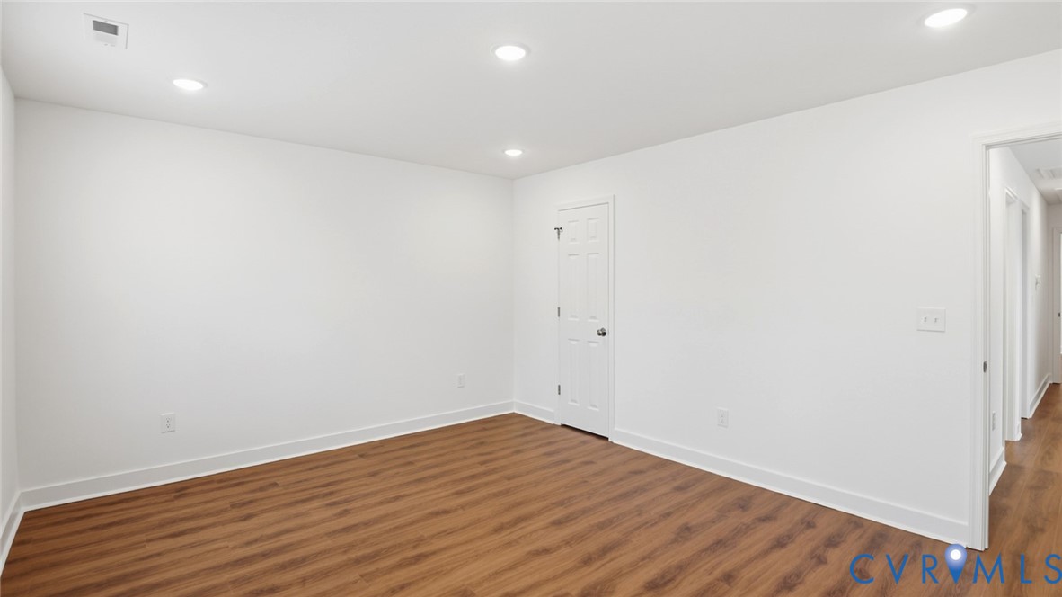 129 S Little Church St