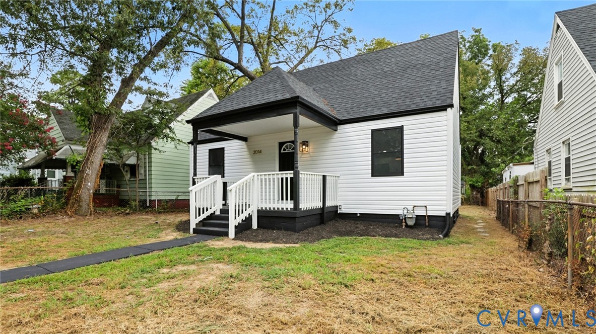 2014 Edwards Ave