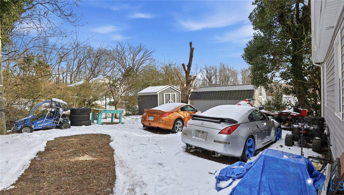 1321 Baylors Ln