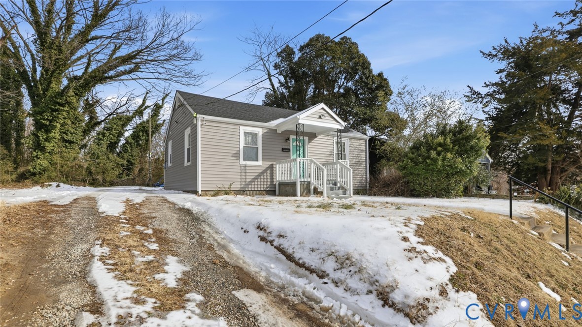 1321 Baylors Ln
