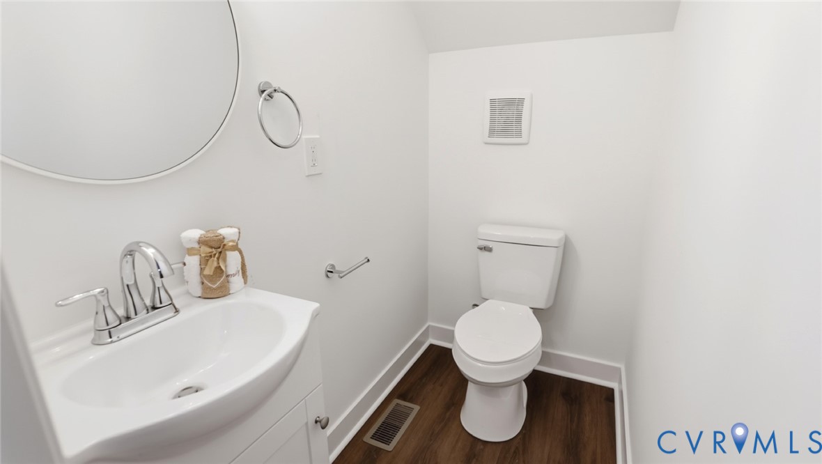 129 S Little Church St