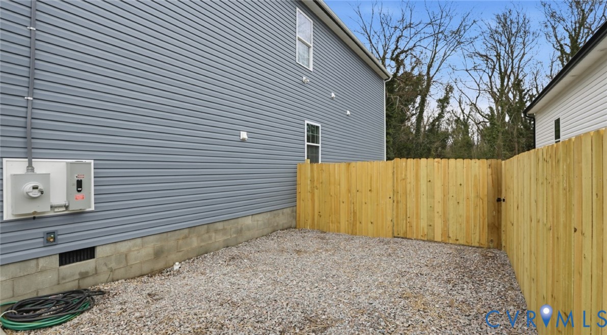 129 S Little Church St