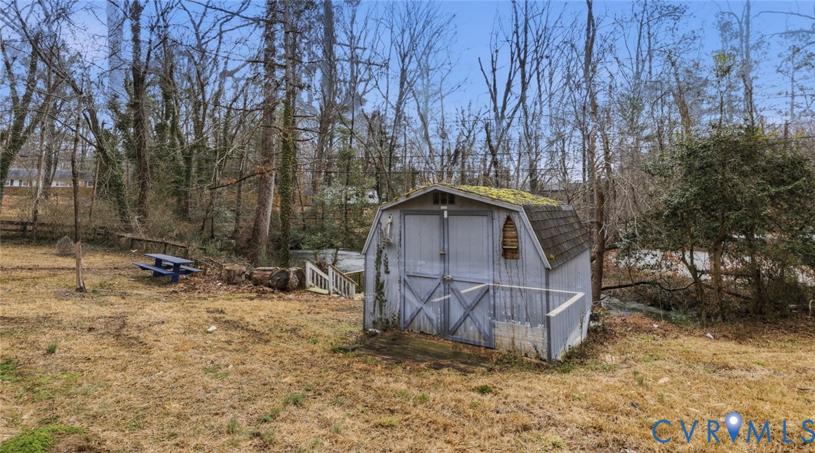 4113 Grantlake Rd
