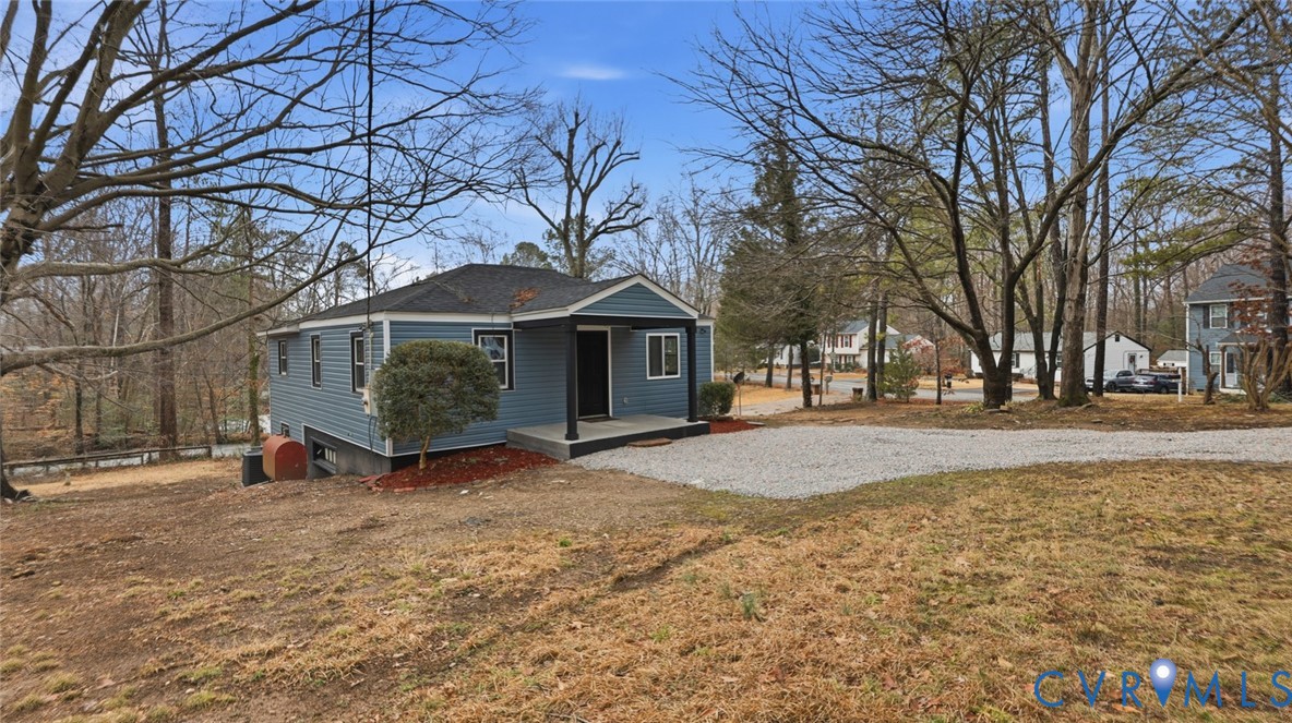 4113 Grantlake Rd