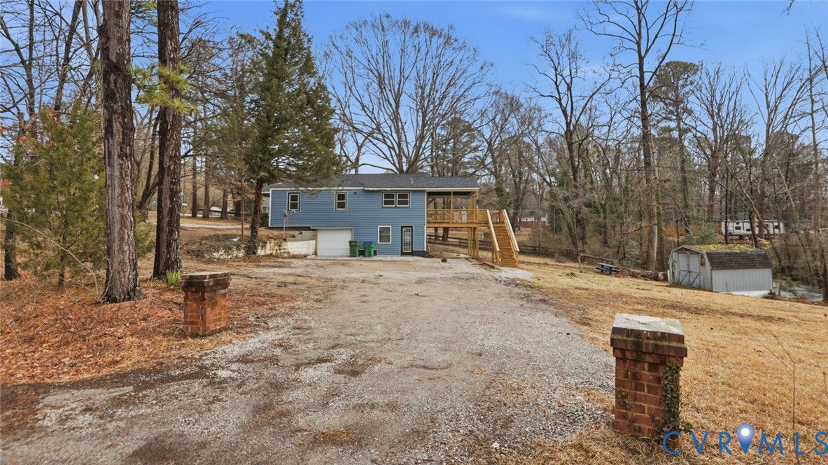 4113 Grantlake Rd