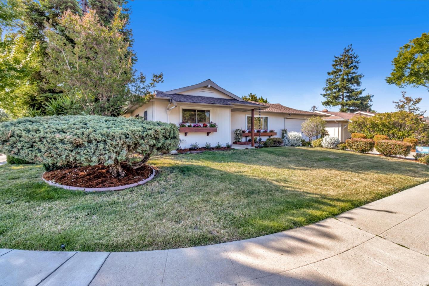 1397 Garrans DR