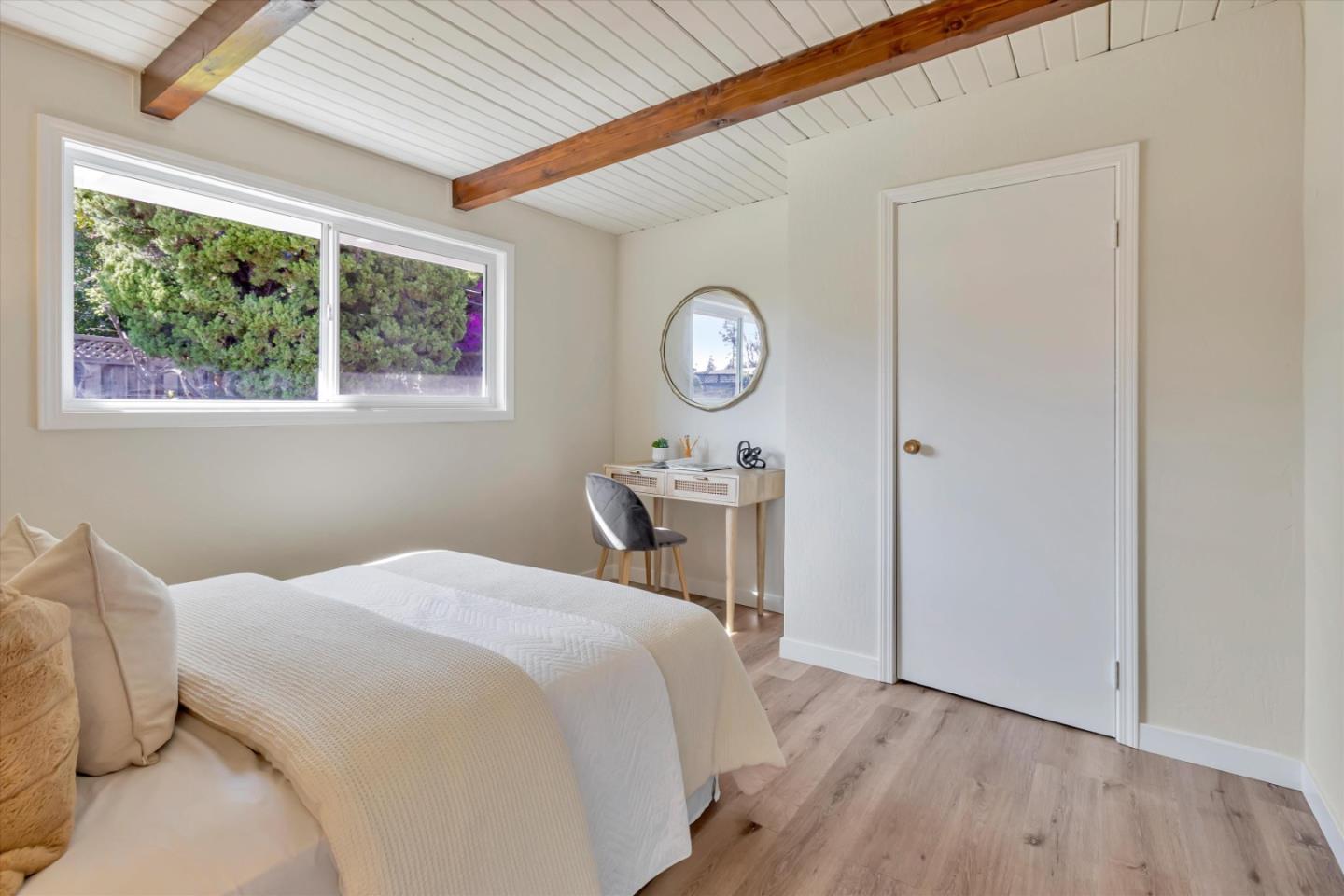 1397 Garrans DR