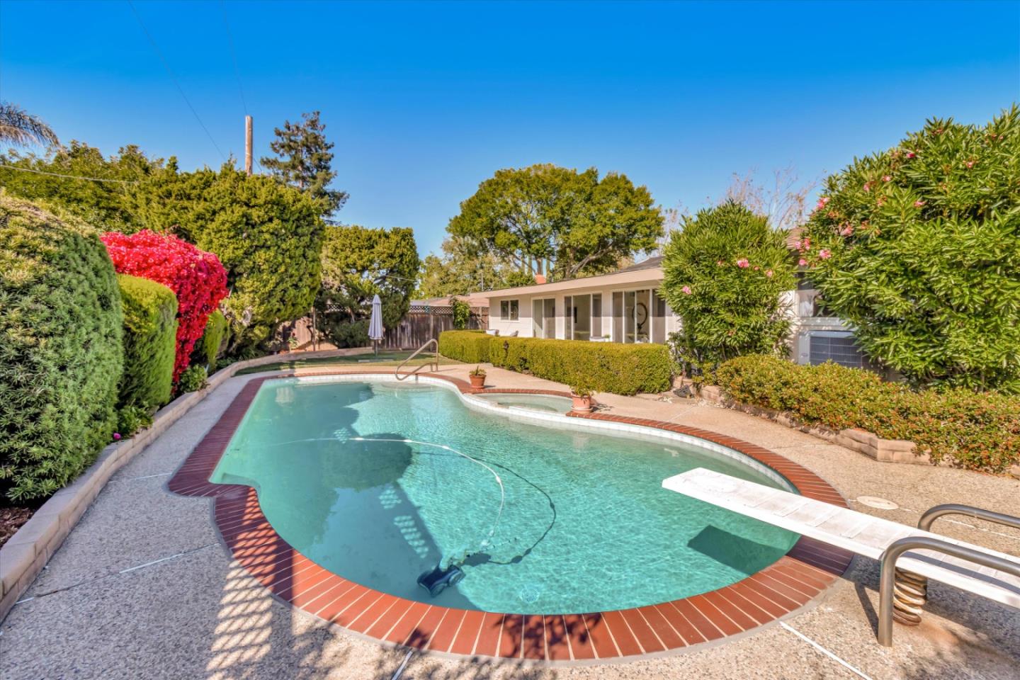 1397 Garrans DR
