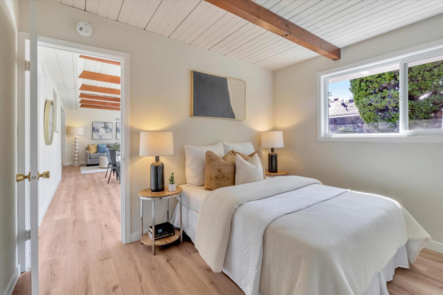 1397 Garrans DR