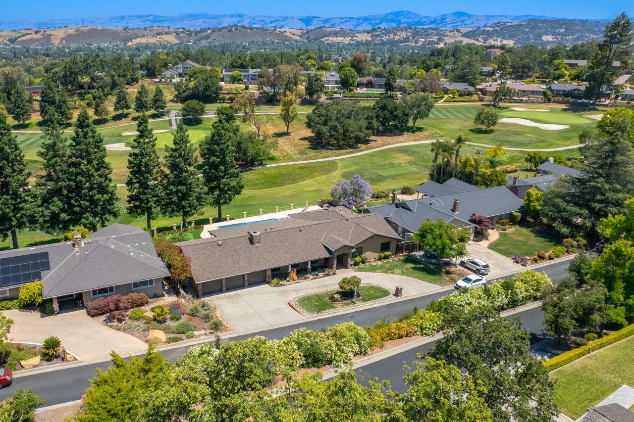 1313 Echo Valley DR