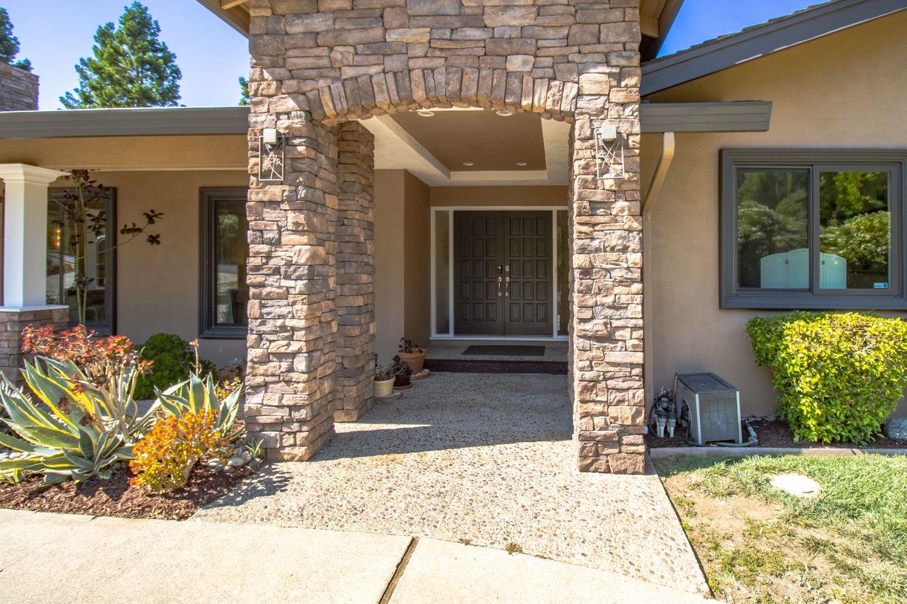 1313 Echo Valley DR