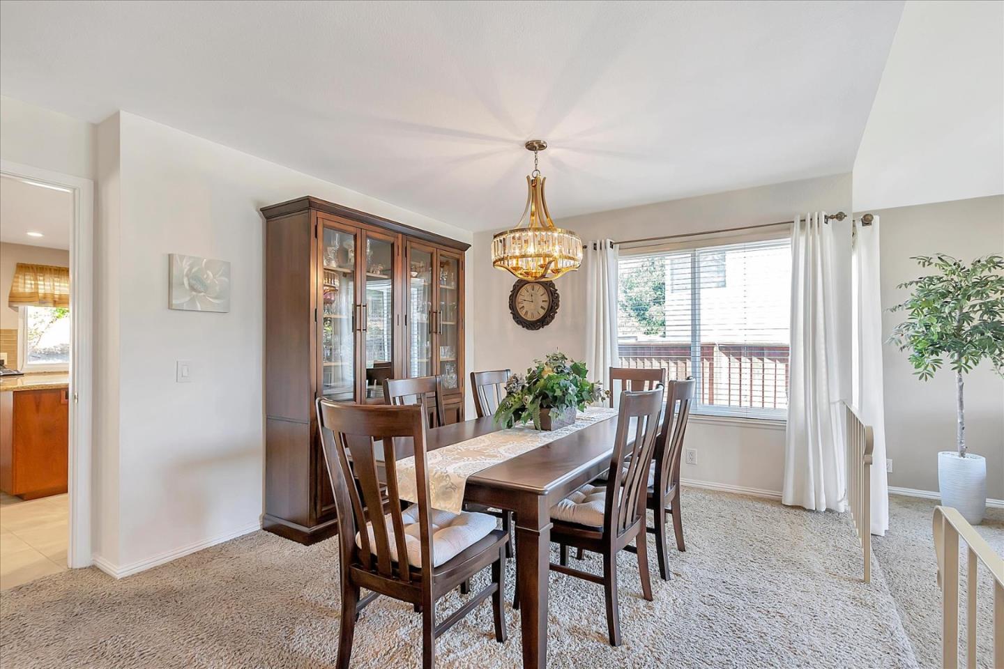 6426 Curie CT