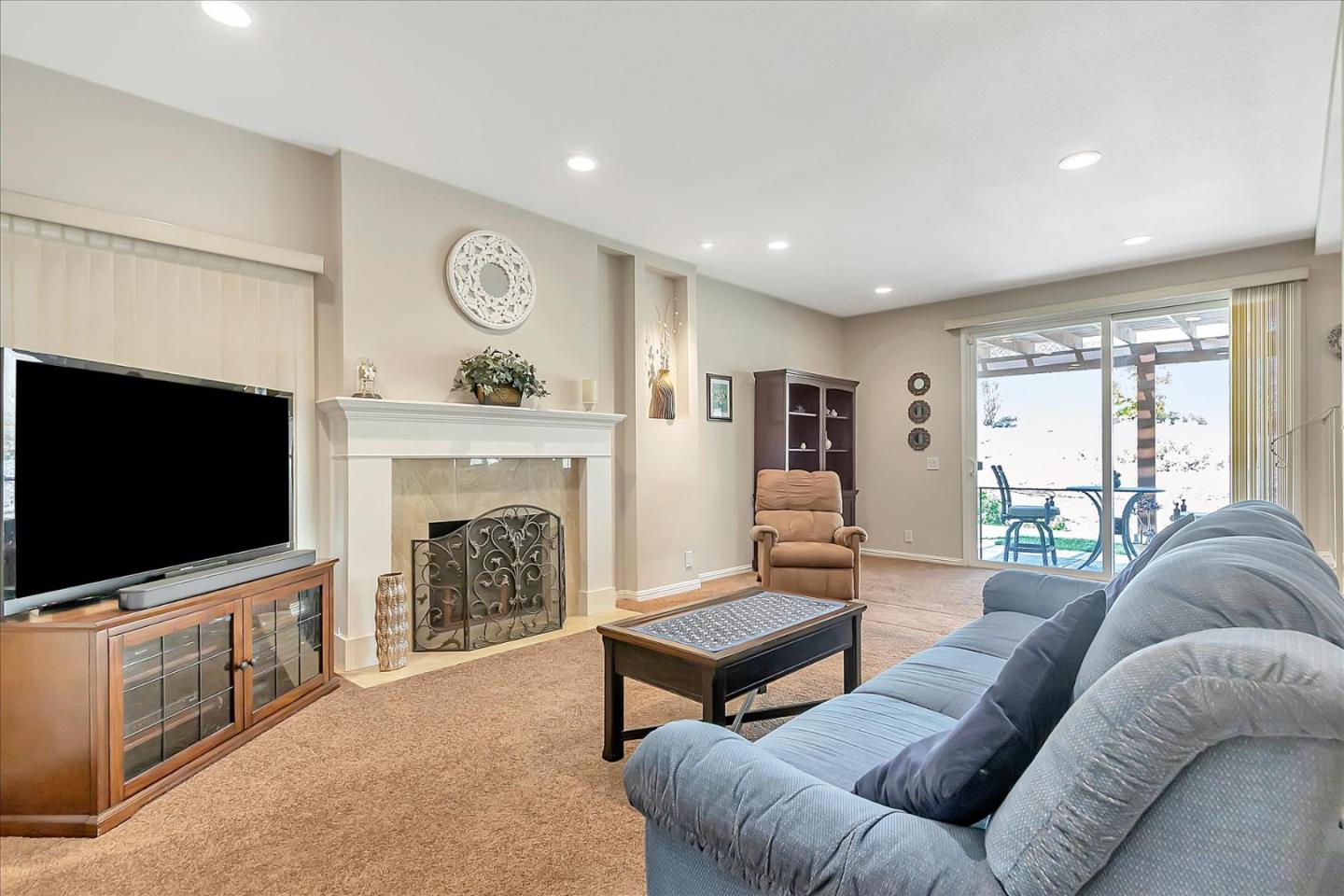 6426 Curie CT