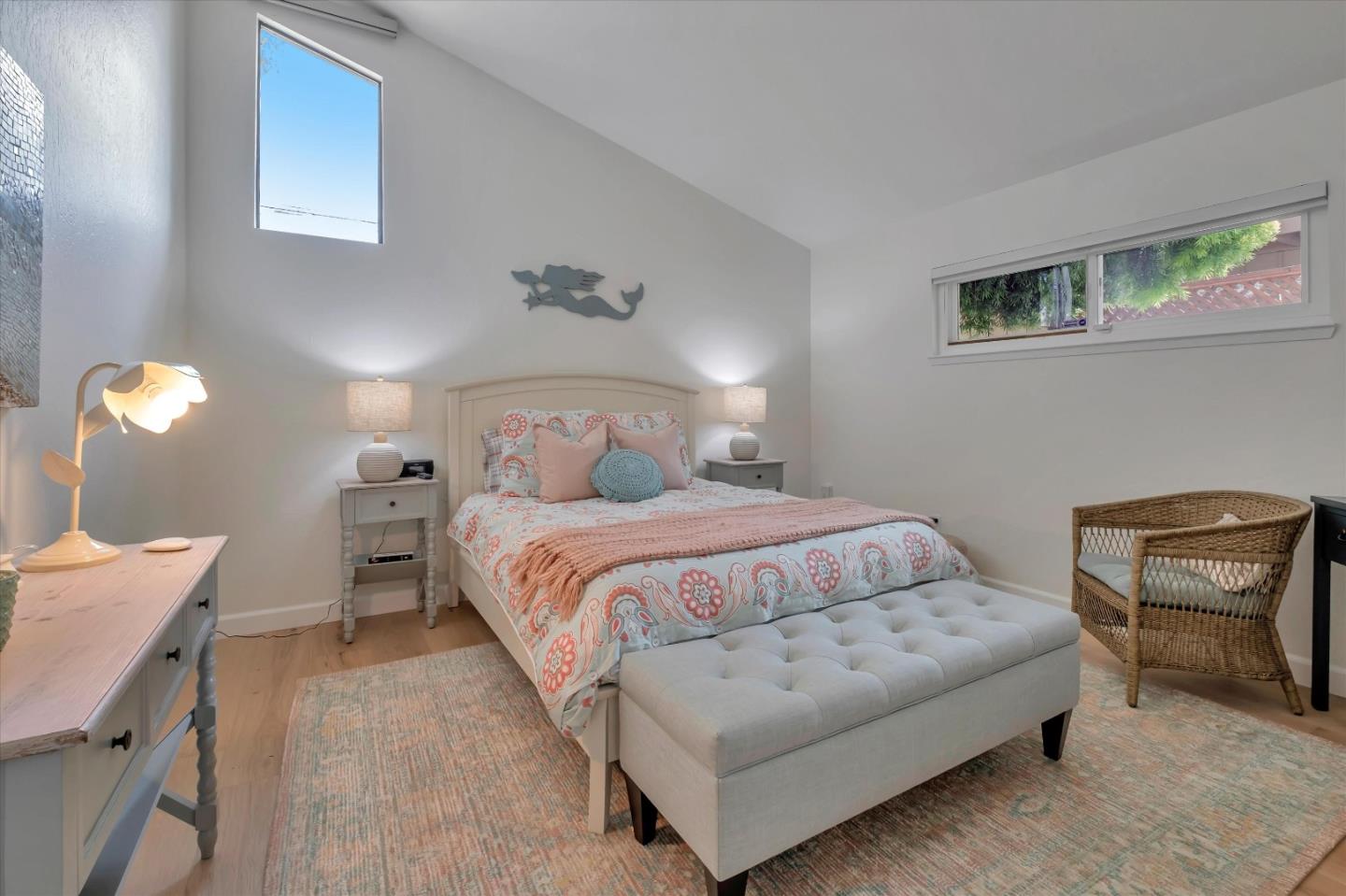 627 Seacliff DR