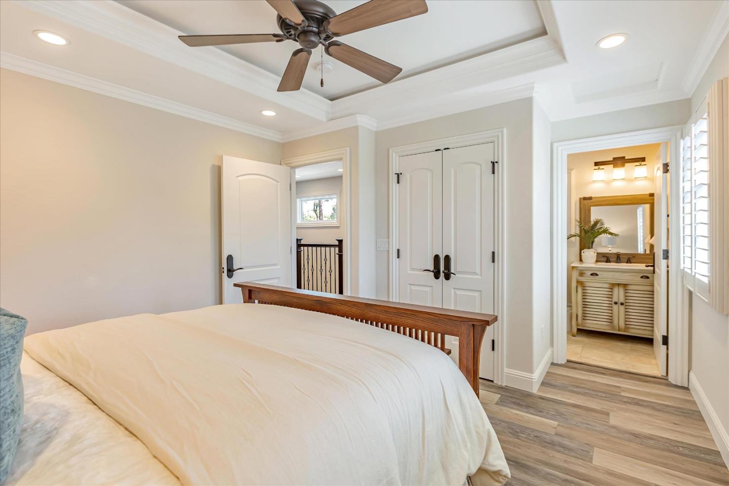 6590 Crystal Springs DR