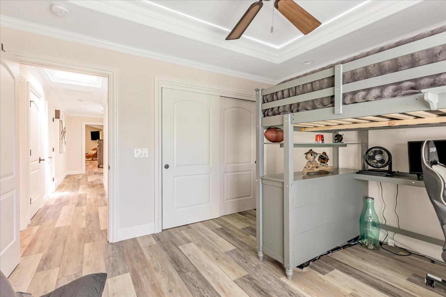 6590 Crystal Springs DR