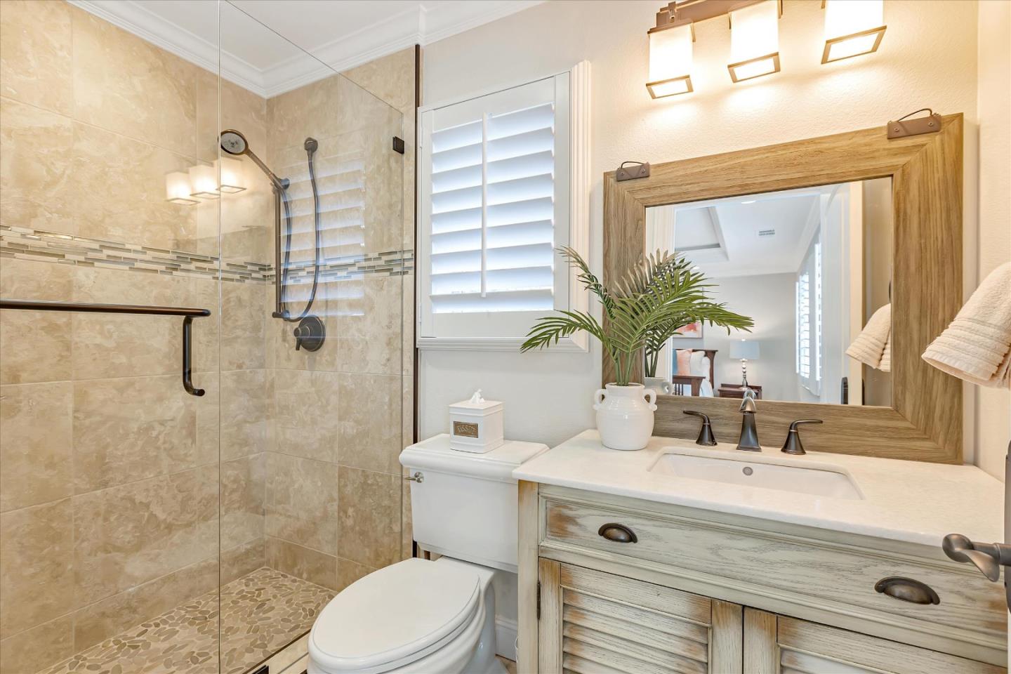 6590 Crystal Springs DR