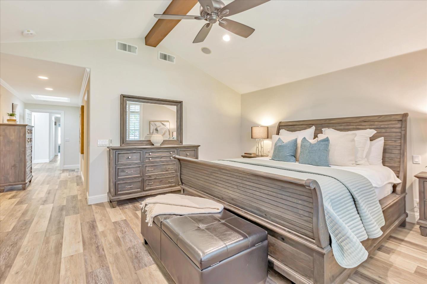 6590 Crystal Springs DR