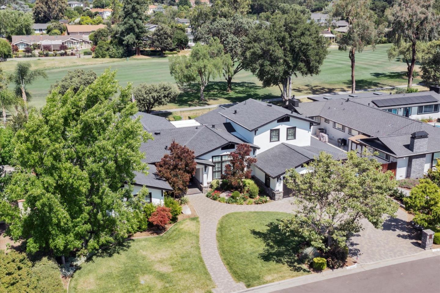 6590 Crystal Springs DR