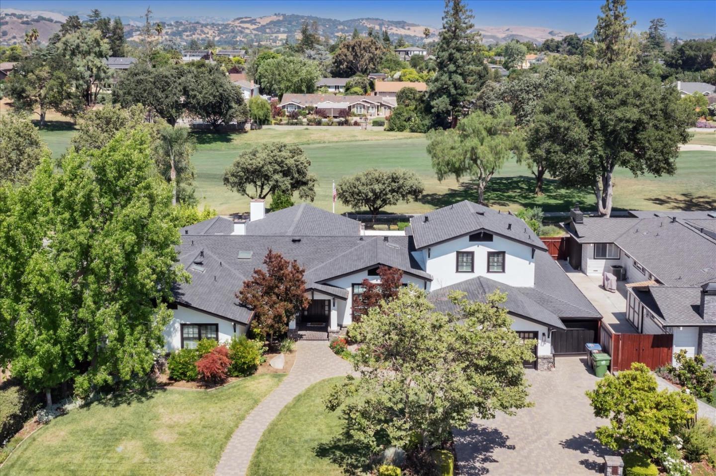 6590 Crystal Springs DR