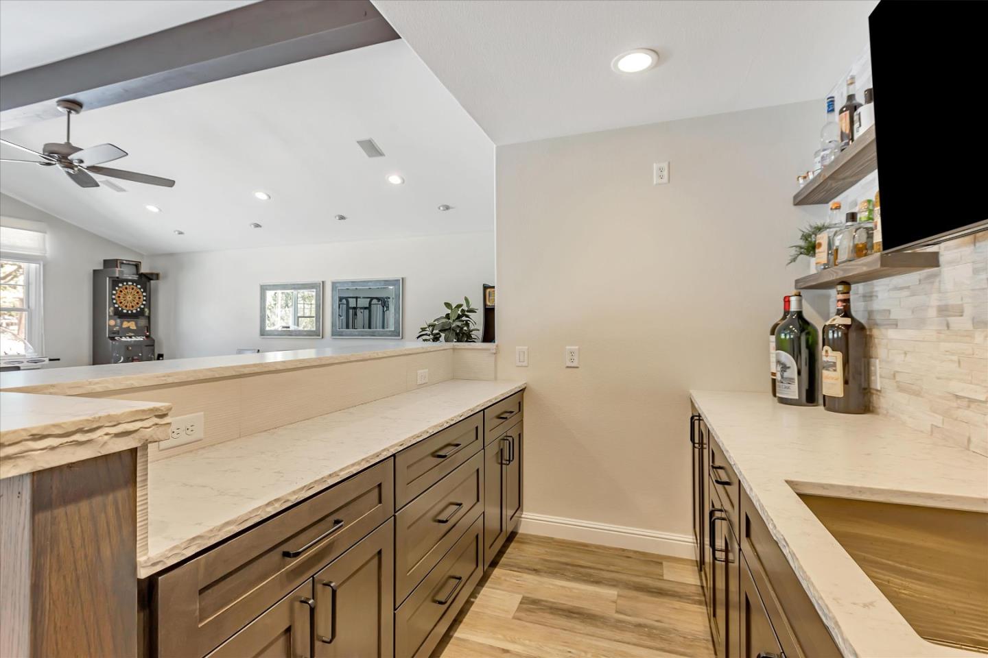 6590 Crystal Springs DR