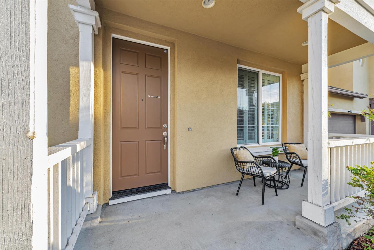1064 Bramblewood LN